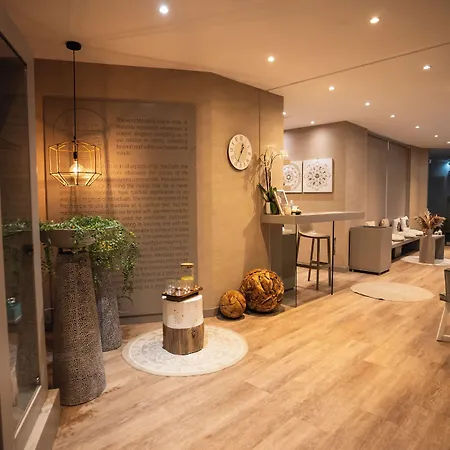 Margadina מלון איה נאפה