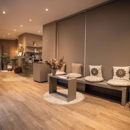 Margadina מלון 4*