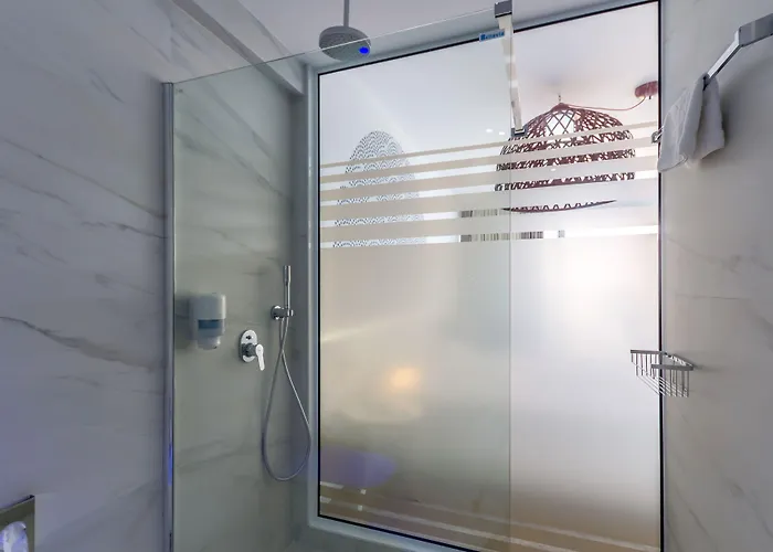 Margadina 4* アヤナパ